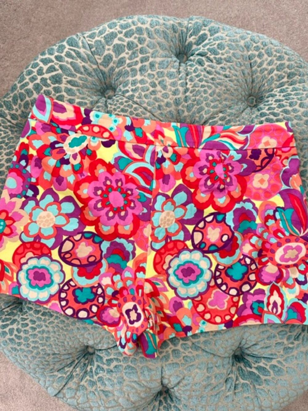 Trina Turk Floral Multicolor Shorts - Picture 3 of 7